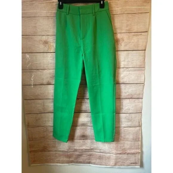 Pants‎ - Picture 4 of 5